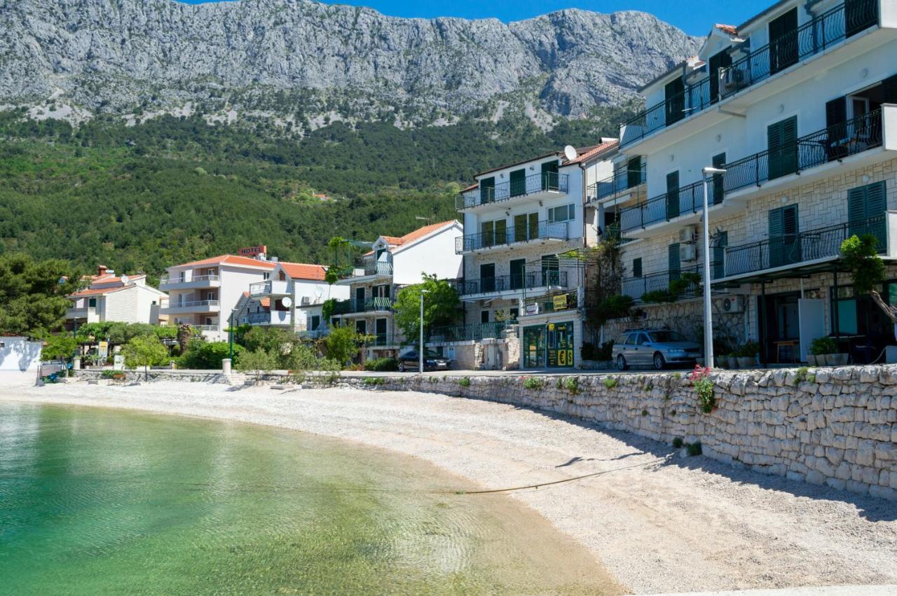 Apartments Ivica - Beachfront Drvenik  Exterior foto